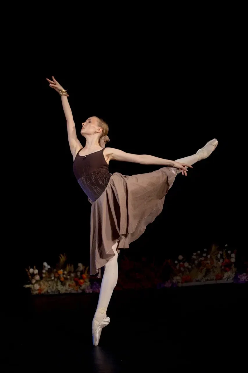 BalleTerra dancer performing on stage
